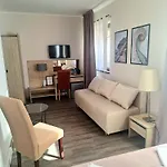 Frühstückspension Tomula 3*