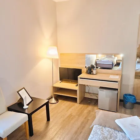 Tomula グダニスク