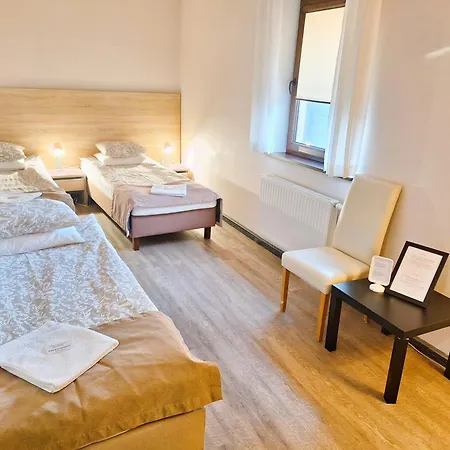 Tomula Bed & Breakfast *