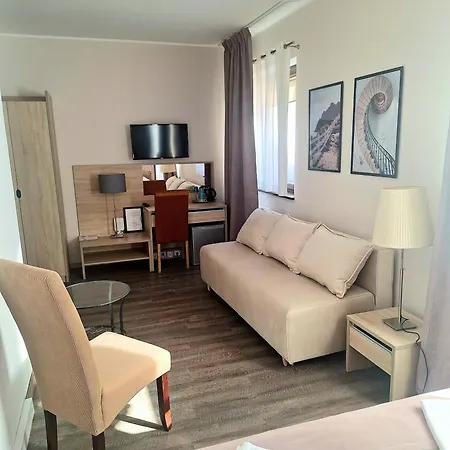 Bed & Breakfast Tomula *