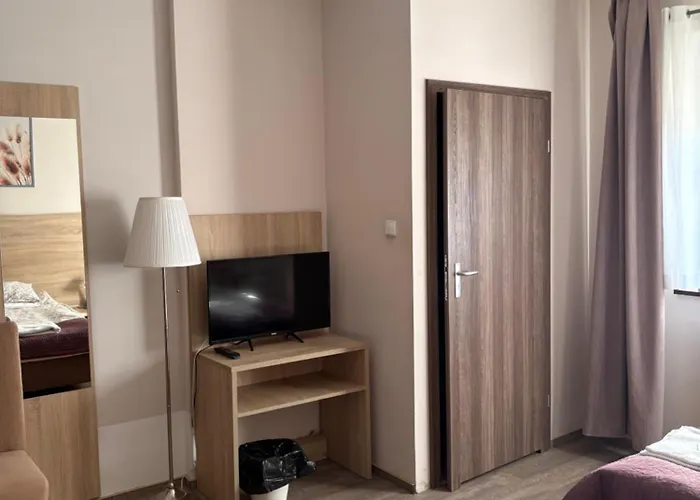 Bed & Breakfast Tomula 4*